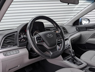 Фото Hyundai Elantra с пробегом