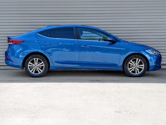фото Hyundai Elantra VI 2017
