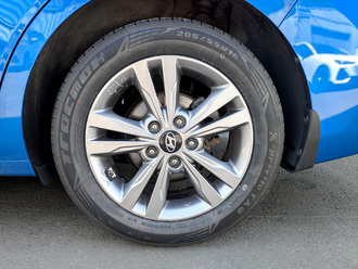 Hyundai Elantra с пробегом в автосалоне Форис Авто