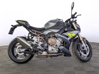 фото S 1000 R 2023