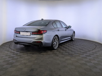 фото BMW 5 (G30/F90) 2020