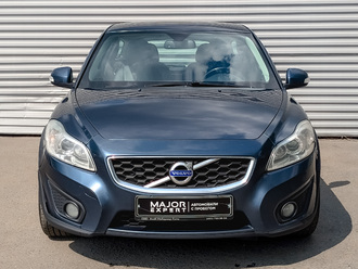 фото Volvo C30 2010