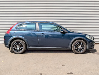 фото Volvo C30 2010