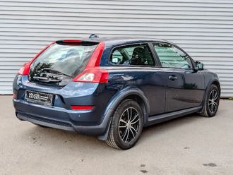 фото Volvo C30 2010