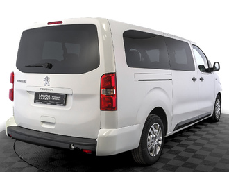 фото Peugeot Traveller 2021