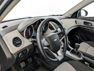 фото Chevrolet Cruze 2015 с пробегом