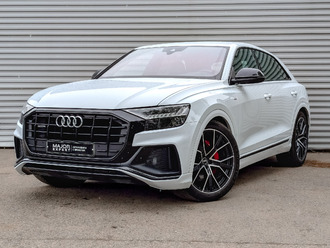 фото Audi Q8 (4M) 2021