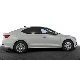 фото Skoda Octavia IV 2021