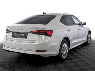 фото Skoda Octavia IV 2021