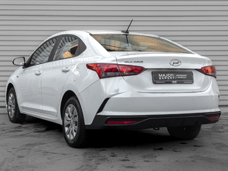Фото Hyundai Solaris с пробегом