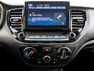 Фото Hyundai Solaris с пробегом