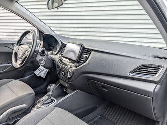 Фото Hyundai Solaris с пробегом