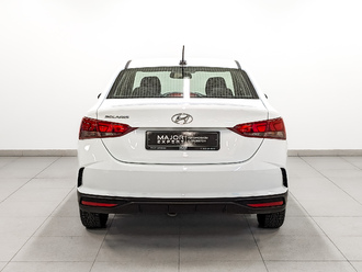 Фото Hyundai Solaris с пробегом