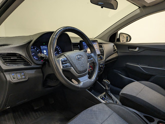 Фото Hyundai Solaris с пробегом