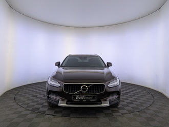 фото Volvo V90 CC 2018