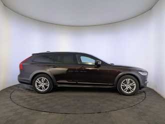 фото Volvo V90 CC 2018