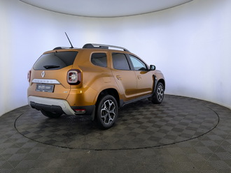 фото Renault Duster II 2021