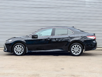 Фото Toyota Camry с пробегом