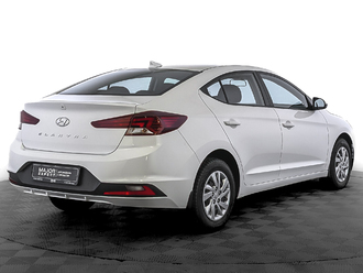 фото Hyundai Elantra VI 2019