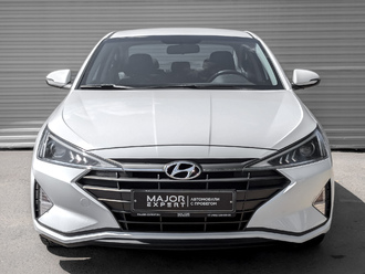 фото Hyundai Elantra VI 2019