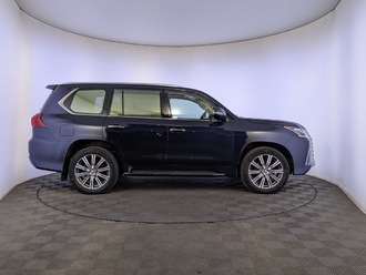 фото Lexus LX III 2017