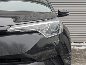 Фото Toyota C-HR с пробегом
