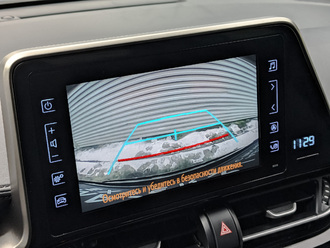Фото Toyota C-HR с пробегом
