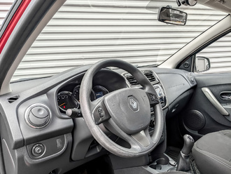 Фото Renault Logan с пробегом