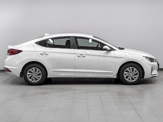 фото Hyundai Elantra VI 2019