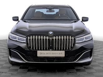 фото BMW 7 (G11/G12) 2022