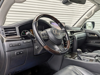 Lexus LX с пробегом в автосалоне Форис Авто