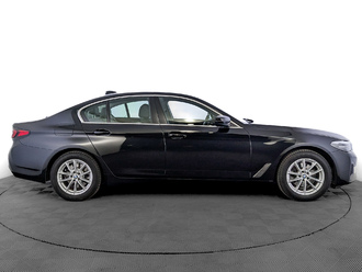 фото BMW 5 (G30/F90) 2020