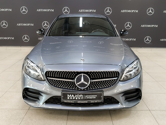 фото Mercedes-Benz C (W/S205) 2018