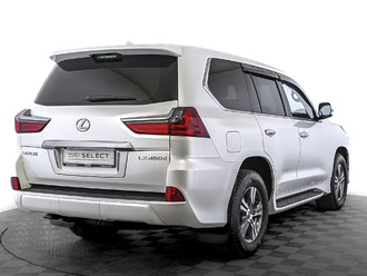 фото Lexus LX III 2021