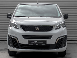 фото Peugeot Traveller 2018