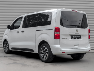 Peugeot Traveller с пробегом в автосалоне Форис Авто