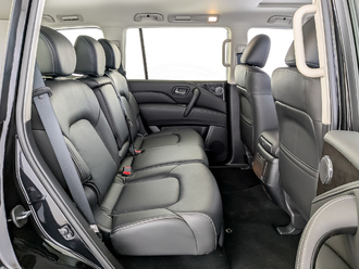 фото Infiniti QX80 2024
