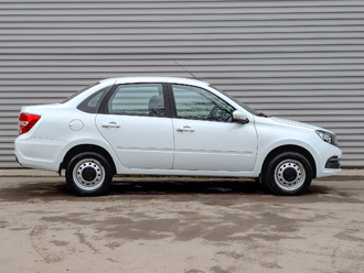 Фото Lada Granta с пробегом