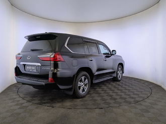фото Lexus LX III 2017