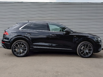 фото Audi Q8 (4M) 2019