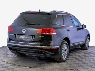 фото Volkswagen Touareg II 2017