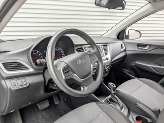 Фото Hyundai Solaris с пробегом