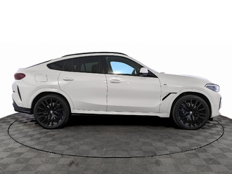 фото BMW X6 (G06) 2022