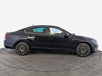 фото Volkswagen Passat B8 2019