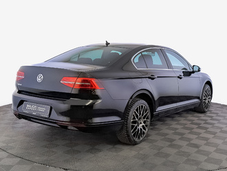 фото Volkswagen Passat B8 2019