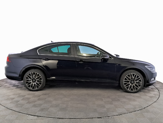 фото Volkswagen Passat B8 2019