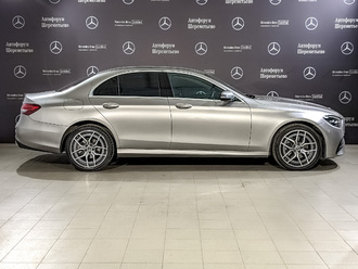 фото Mercedes-Benz E (W/S213) 2021