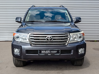 фото Toyota Land Cruiser 200 2013