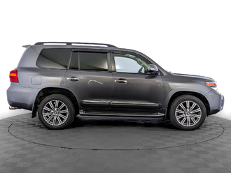 фото Toyota Land Cruiser 200 2013