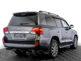фото Toyota Land Cruiser 200 2013